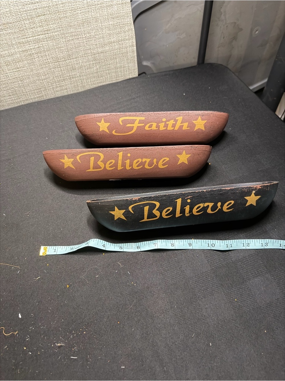 Faith & Believe Wooden Boat Shelf Signs - Brown and Black